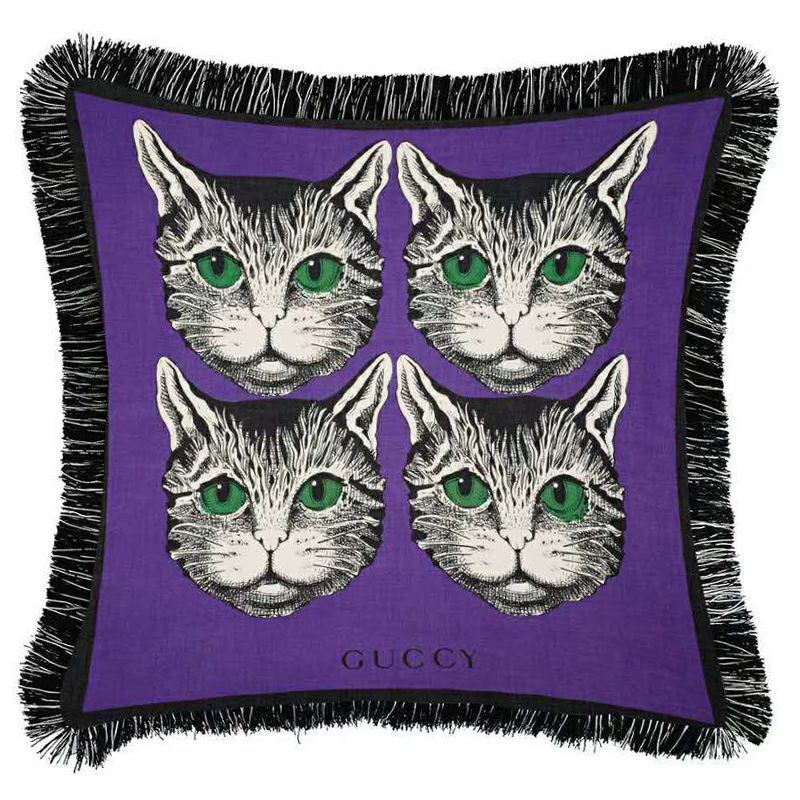 Декоративная подушка с вышивкой Cтиль Gucci Four Cats Violet Фиолетовый Зеленый Черно-белый в Новосибирске | Loft Concept 