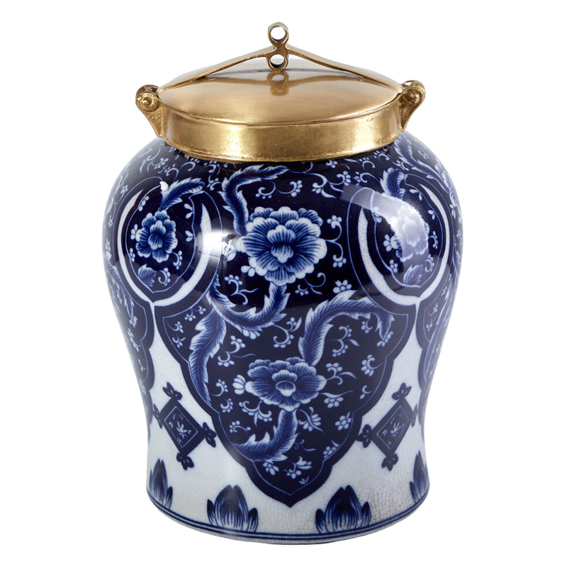 Ваза с насыщенным синим орнаментом и золотой крышкой Blue & White Ornament Белый Синий Золотой Ваза с насыщенным синим орнаментом и золотой крышкой Blue & White Ornament Белый Синий Золотой в Новосибирске | Loft Concept