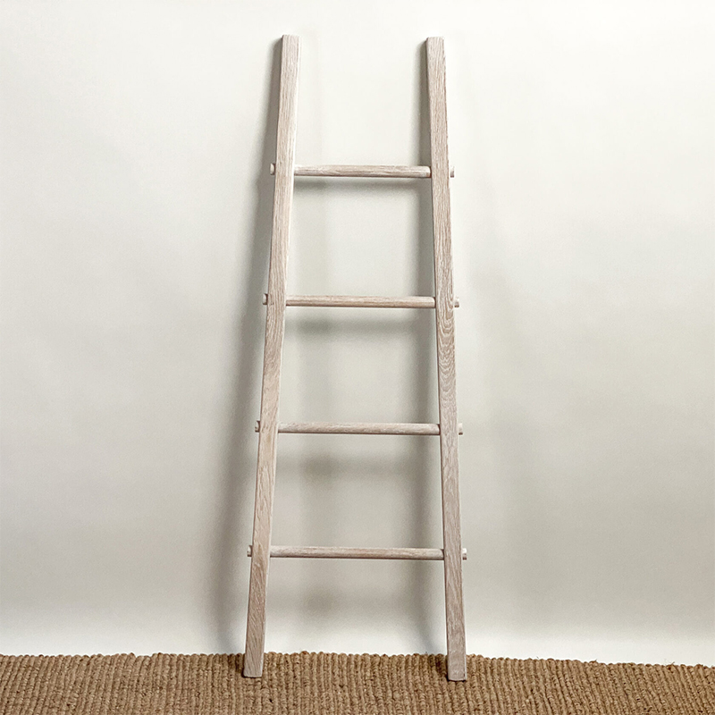 Лестница-вешалка Josip Hanger Ladder Белый дуб в Новосибирске | Loft Concept 