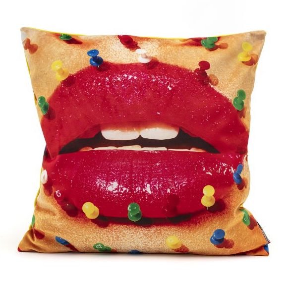 Подушка Seletti Cushion Mouth with pins Design: Toiletpaper Мульти в Новосибирске | Loft Concept 