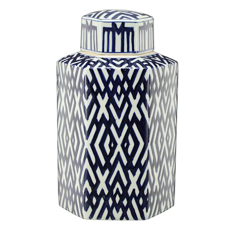 Ваза с крышкой и графическим узором в сине-белых цветах Blue & White Ornament Белый Синий Ваза с крышкой и графическим узором в сине-белых цветах Blue & White Ornament Белый Синий в Новосибирске | Loft Concept