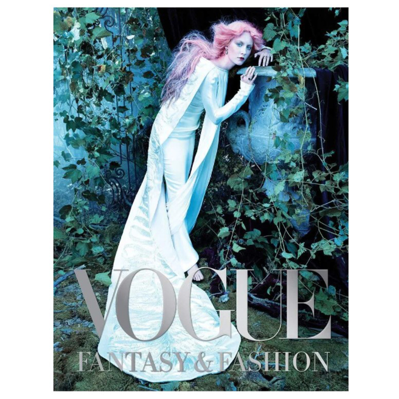 Книга Vogue Fantasy & Fashion photography book  в Новосибирске | Loft Concept 