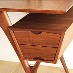 Письменный стол прямоугольный с 2-мя ящиками и полкой Idenontal варинант исполнения - 4 | Loft Concept в Новосибирске