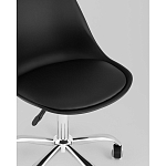 Офисный стул на металлическом основании EGGERY Black пластик варинант исполнения - 2 | Loft Concept в Новосибирске