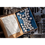 Книга Extraordinary Collections: French Interiors варинант исполнения - 8 | Loft Concept в Новосибирске