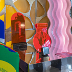 Настольное дизайнерское зеркало Poltronova Vanitas Nero Marquina Mirror and Photo Holder варинант исполнения - 6 | Loft Concept в Новосибирске