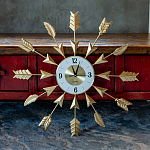 Часы настенные золотые из металла с декором в виде стрел Current Time варинант исполнения - 2 | Loft Concept в Новосибирске