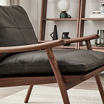 Кресло c каркасом из массива дерева и мягкой кожаной обивкой Walnut Armchair варинант исполнения - 6 | Loft Concept в Новосибирске