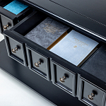 Черная консоль с выдвижными ящиками Monica варинант исполнения - 2 | Loft Concept в Новосибирске