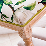 Банкетка из натурального бука золотистая с изображением птиц и цветов Blooming Bird варинант исполнения - 3 | Loft Concept в Новосибирске