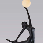 Торшер черная статуэтка Девушка Girl Carries Light Balls варинант исполнения - 2 | Loft Concept в Новосибирске