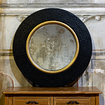 Зеркало в черной фактурной раме с золотым кантом Summon the Light варинант исполнения - 4 | Loft Concept в Новосибирске