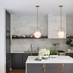 Подвесной светильник с белым плафоном в форме шара в арочной подвеске Hinkley варинант исполнения - 19 | Loft Concept в Новосибирске