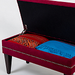 Мягкая банкетка с зоной для хранения Casket Red варинант исполнения - 2 | Loft Concept в Новосибирске