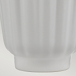 Настольная лампа с белым конусным абажуром и ребристым керамическим основанием Quintiesse варинант исполнения - 6 | Loft Concept в Новосибирске