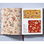 Подарочная  Книга для дизайнеров The Book of Printed Fabrics. 16th - today XXL варинант исполнения - 7 | Loft Concept в Новосибирске