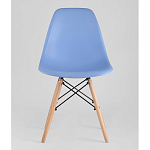 Пластиковый стул на ножках из массива бука Eames Blue варинант исполнения - 4 | Loft Concept в Новосибирске