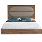 Кровать двуспальная с высоким изголовьем из дерева и подушек из экокожи Modern Look варинант исполнения - 3 | Loft Concept в Новосибирске