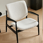 Кресло с каркасом и ножками из древесины и мягкими сиденьем и спинкой Venice варинант исполнения - 5 | Loft Concept в Новосибирске