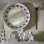 Зеркало белое с круглыми золотыми декоративными элементами Prince of the Church варинант исполнения - 3 | Loft Concept в Новосибирске