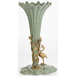 Ваза зеленая фарфоровая с волнистым краем с бронзовой фигуркой журавля Eden Garden  варинант исполнения - 3 | Loft Concept в Новосибирске