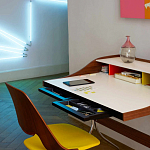 Письменный стол с 2-мя чёрными выдвижными ящиками и нишей с цветными разделителями Ballan варинант исполнения - 6 | Loft Concept в Новосибирске