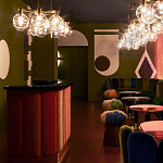 Обои ручная роспись Chez Nina by India Mahdavi Standard colourway on Perfect Green slub silk варинант исполнения - 1 | Loft Concept в Новосибирске