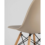 Пластиковый стул на ножках из массива бука Eames Beige варинант исполнения - 3 | Loft Concept в Новосибирске