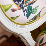 Стул светло-серый из натурального бука с изображением птиц и цветов Blooming Birds варинант исполнения - 4 | Loft Concept в Новосибирске