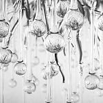 Люстра подвесная с прозрачными стеклянными подвесками в форме капель Диаметр 80 см Droplet Chandelier варинант исполнения - 9 | Loft Concept в Новосибирске