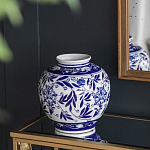 Ваза округлой формы с бело-синим цветочным орнаментом Blue & White Ornament  варинант исполнения - 5 | Loft Concept в Новосибирске