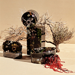 Шкатулка из эпоксидной смолы с цветами черная Epoxy Resin Pink Flowers Box Black варинант исполнения - 4 | Loft Concept в Новосибирске