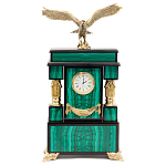 Часы настольные из натурального камня Малахит с декором в виде орла Eagle Stone Clock варинант исполнения - 1 | Loft Concept в Новосибирске