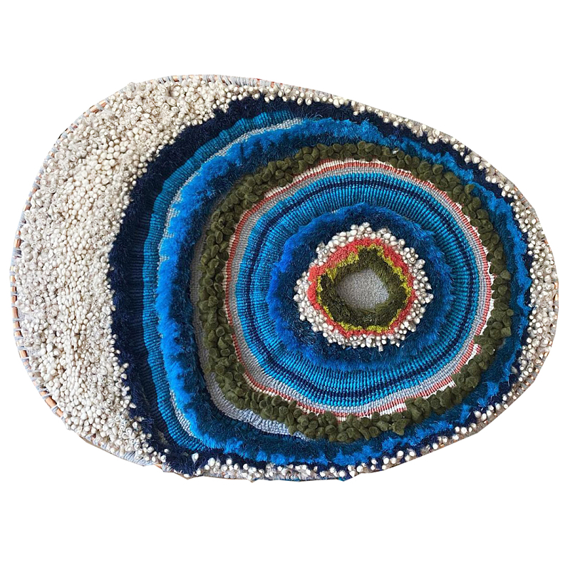 Дизайнерское вязаной Панно Синий круг Синий ivory ( слоновая кость ) в Новосибирске | Loft Concept 