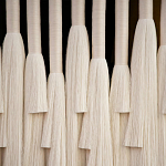 Декор на стену Белые Кисти Wall decor White Tassels варинант исполнения - 1 | Loft Concept в Новосибирске