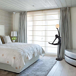 Торшер черная статуэтка Девушка Girl Carries Light Balls варинант исполнения - 3 | Loft Concept в Новосибирске