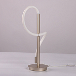 Настольная лампа белым изогнутым плафоном на круглой подставке Luke Lampco Tracer Lamp варинант исполнения - 8 | Loft Concept в Новосибирске