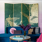 Обои ручная роспись в стиле Арт-деко Whistler Peacocks Original colourway on green painted silk варинант исполнения - 1 | Loft Concept в Новосибирске