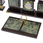 Настольный письменный набор из нефрита на ножках Executive Recruitment варинант исполнения - 2 | Loft Concept в Новосибирске