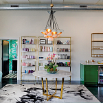 Люстра с 15-ю белыми  плафонами с золотой внутренней поверхностью Hinkley варинант исполнения - 4 | Loft Concept в Новосибирске