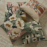 Подушка с цветочным принтом и кисточками Blooming Elegance Daisy варинант исполнения - 5 | Loft Concept в Новосибирске