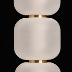 Подвесной светильник с 3-мя округлыми матовыми плафонами из белого стекла Golden Swirl варинант исполнения - 6 | Loft Concept в Новосибирске