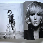 Подарочный Фотоальбом Two Million Miles by Andrew Macpherson варинант исполнения - 8 | Loft Concept в Новосибирске