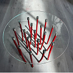 Дизайнерский журнальный стол с круглой прозрачной столешницей и основанием в виде красных металлических тросов Wires варинант исполнения - 1 | Loft Concept в Новосибирске