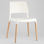 Пластиковый стул на ножках из массива бука Ferret White варинант исполнения - 2 | Loft Concept в Новосибирске