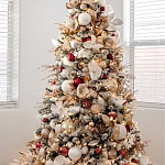 Заснеженная Новогодняя Ель с золотыми листьями и цветами в комплекте варинант исполнения - 1 | Loft Concept в Новосибирске