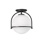 Потолочный светильник с плафоном в форме белого матового шара Hinkley варинант исполнения - 1 | Loft Concept в Новосибирске