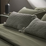 Чехол на подушку мятного цвета с бахромой и объемным узором Ethnic mix варинант исполнения - 6 | Loft Concept в Новосибирске