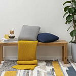 Плед из хлопка жемчужной вязки горчичного цвета Waffle Comfort варинант исполнения - 5 | Loft Concept в Новосибирске