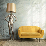 Лампа MANNEQUIN LAMP с абажуром руки на талии варинант исполнения - 6 | Loft Concept в Новосибирске